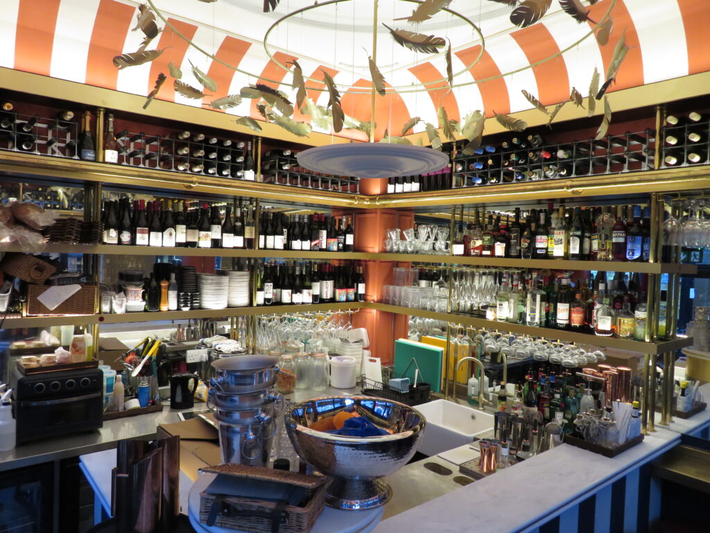 Finch Wine Bar