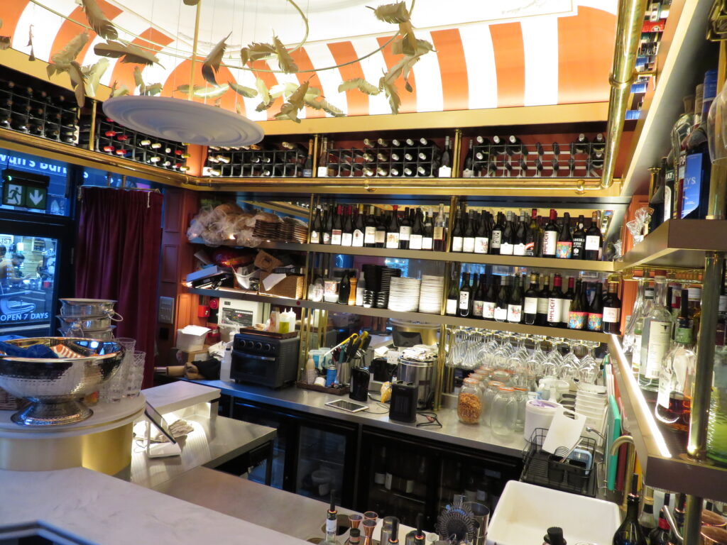 Finch Wine Bar